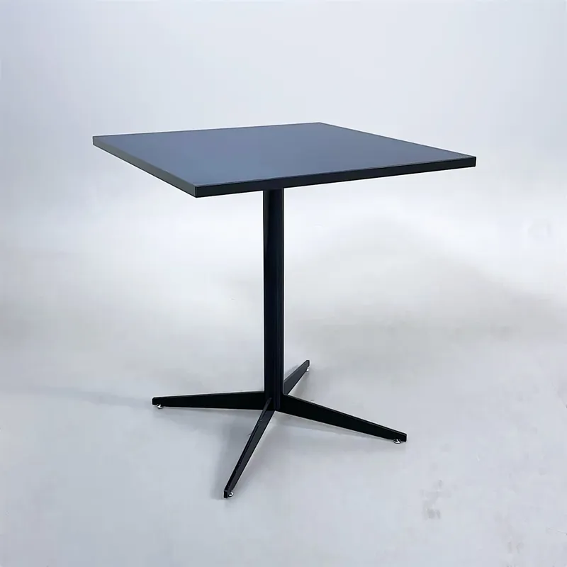 Begränsat antal Cafébord Titus 650x650mm