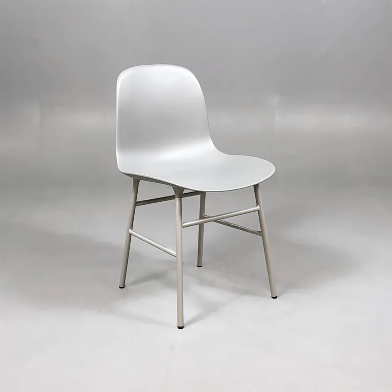 Caféstol Form Chair Steel Trygg betalning
