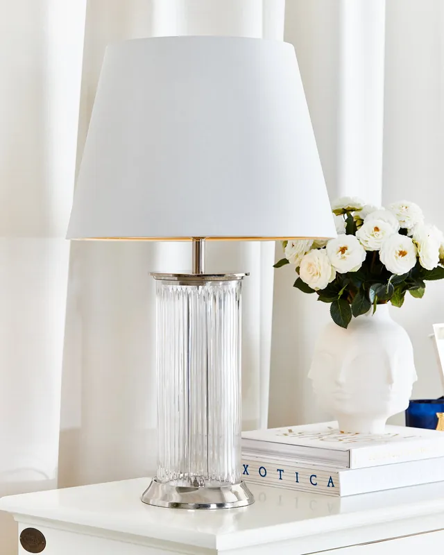 Wilson Classic bordslampa kristallin Köp online