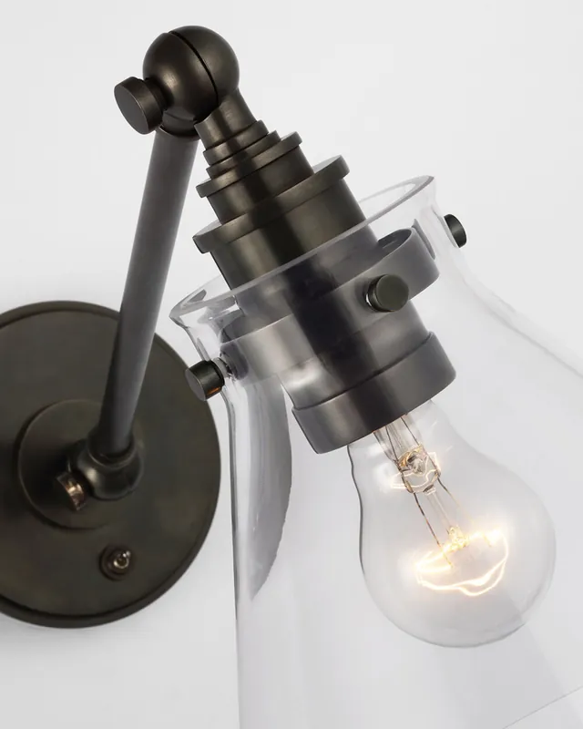 Beställ idag Parkington vägglampa brons/klarglas