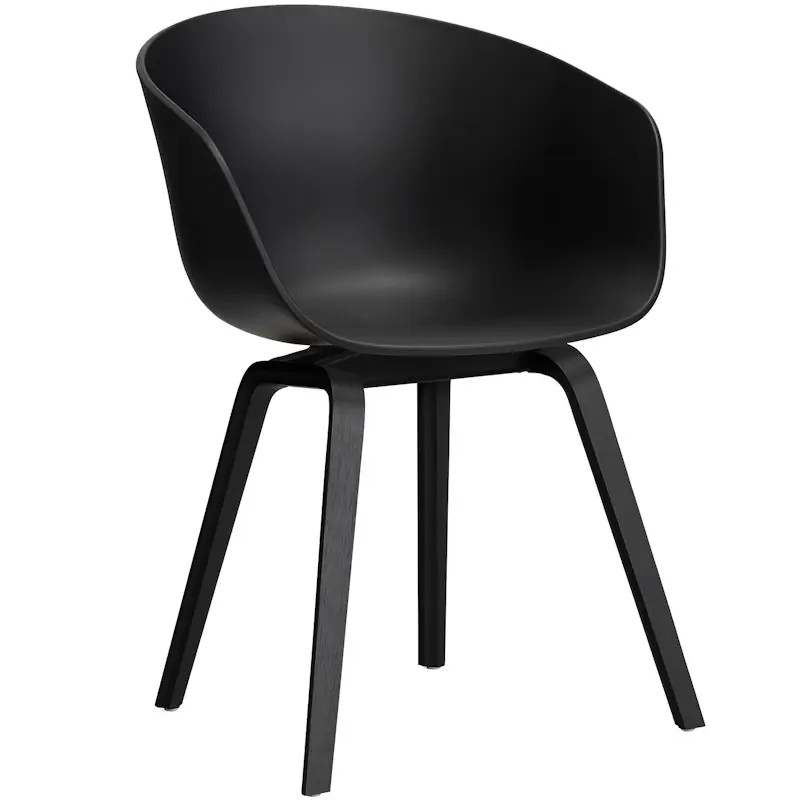 Begränsat antal AAC 22 2.0 Karmstol, Svartlackad Ek / Svart