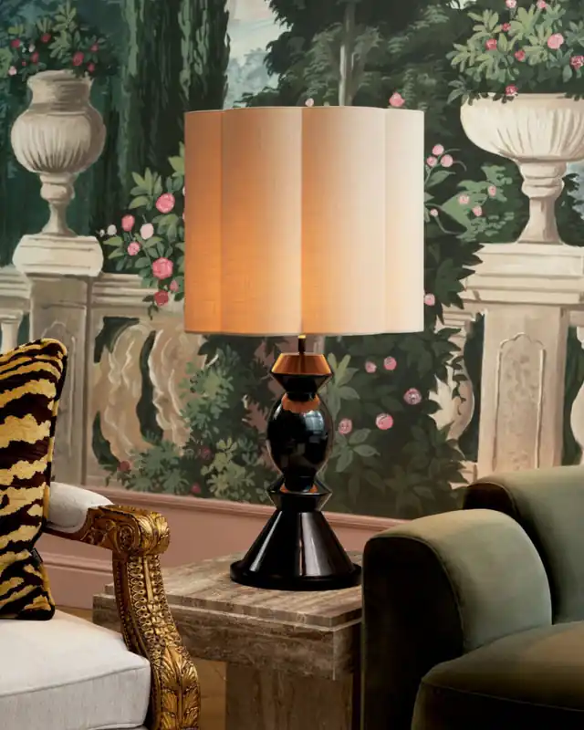 Sänkt pris Dionne bordslampa svart/vit