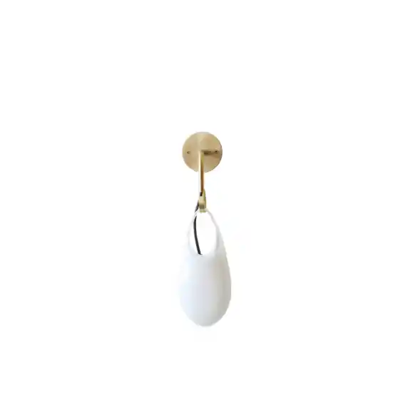 Beställ nu Hold 12 Vägglampa Brushed Brass/White