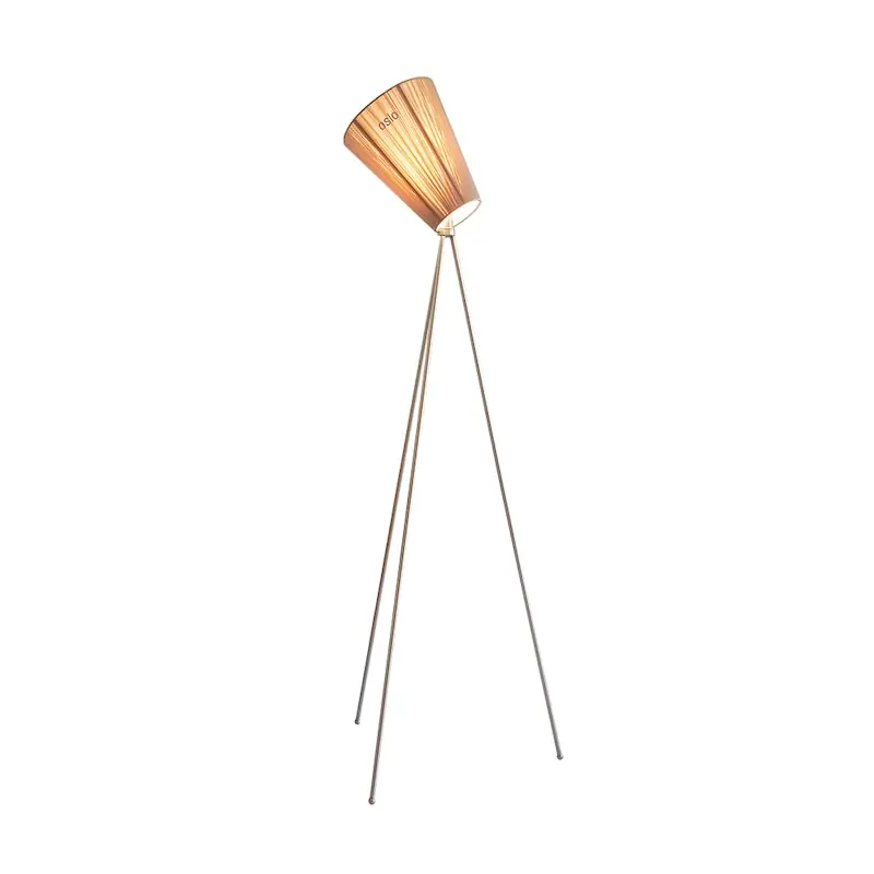 Rabatt Oslo Wood Golvlampa, Stål/Beige