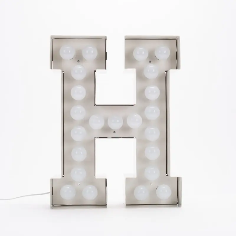 Nedsatt pris Vegaz Lampa, H