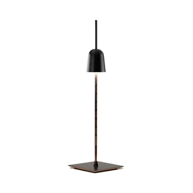 Ascent LED Bordslampa, Svart Outlet